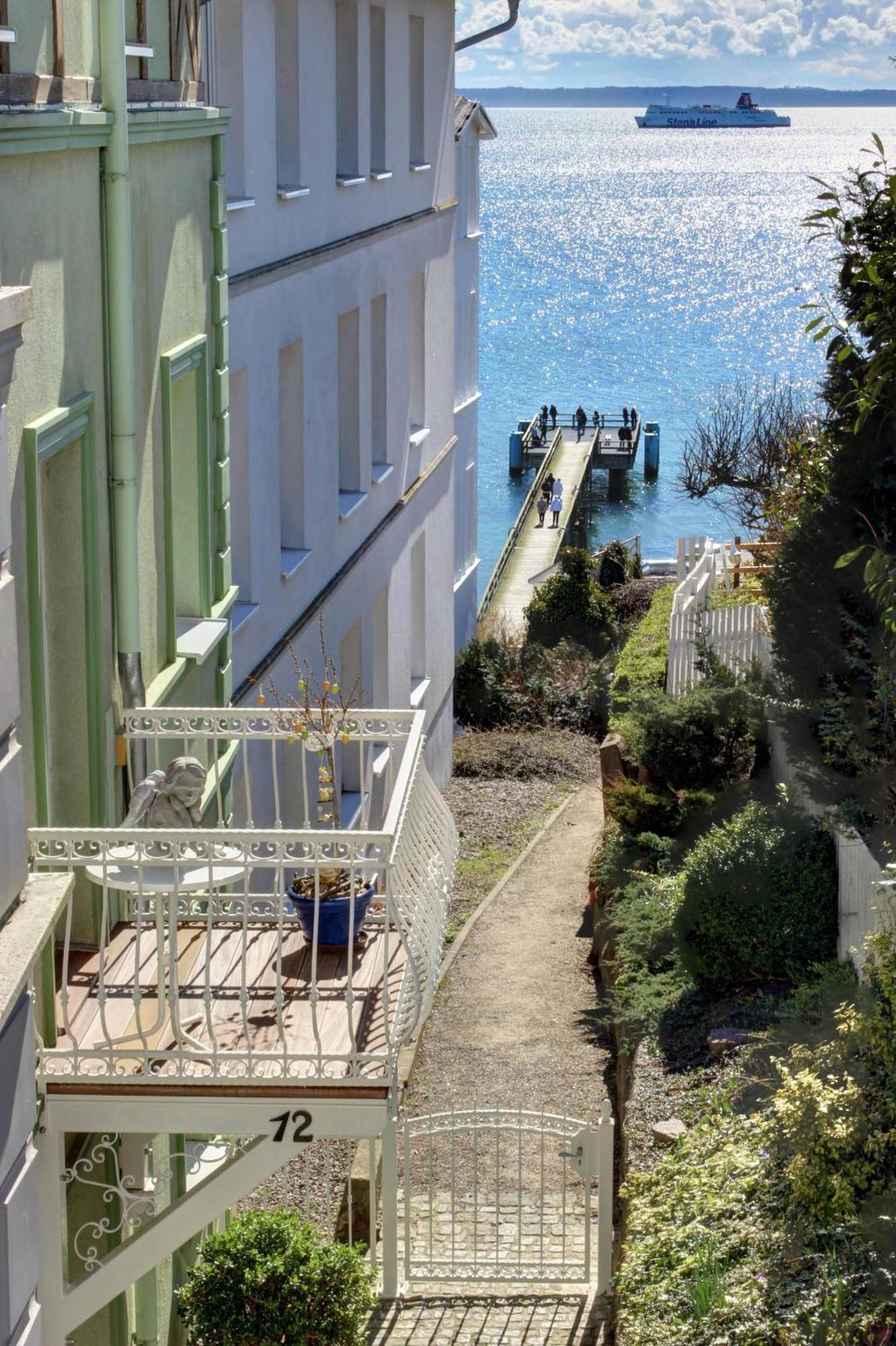 Villa Fernsicht - Wohnung Nr 1 - Mit Meerblick Sassnitz Exteriér fotografie